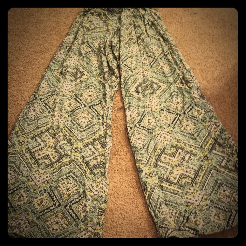 Barely worn palazzo hippie boho pants Size XS